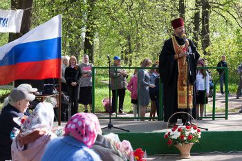 Праздничные митинги в Константиново и Заболотье Праздничные митинги в Константиново и Заболотье