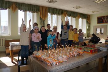 Пасхальные подарки воспитанников «Детского корпуса «Никита» бойцам ОМОНа Пасхальные подарки воспитанников «Детского корпуса «Никита» бойцам ОМОНа