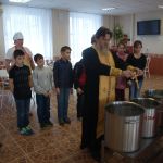 Крещенский молебен в социальном приюте 9