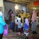Дети из социально незащищенных семей в храме г. Красноармейска