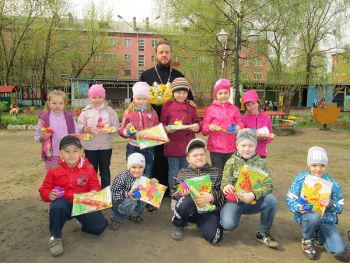 Пасхальные поздравления в детском саду "Ладушки"