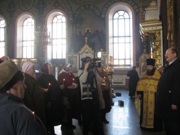 Памяти узников