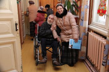 Гостинцы в Ново-Загарскую больницу