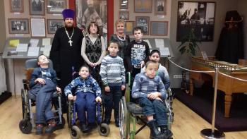 "Согреем детские сердца" в Дмитровском благочинии