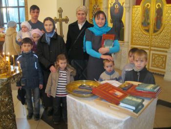 "Согреем детские сердца" в Звенигородском благочинии