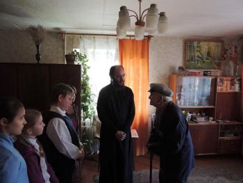 Пасхальное поздравление ветеранов в Жаворонках
