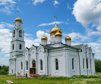 Никольский храм с. Середниково