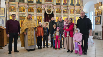 Акция "Согреем детские сердца" в Полтево Акция "Согреем детские сердца" в Полтево