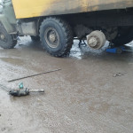 Замена шин на грузовом автомобиле "Урал" в зоне Специальной военной операции 11 Замена шин на грузовом автомобиле "Урал" в зоне Специальной военной операции 11