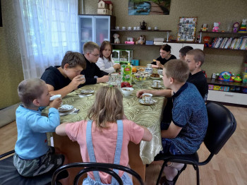 Беседа в Центре помощи семьи и детям "Непоседы"