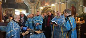 &nbsp;&nbsp;  Освящение приборов ночного видения в Саввино