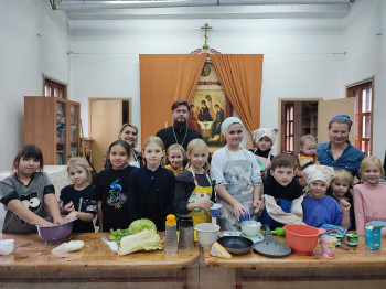 Епархиальная акция &laquo;Согреем детские сердца&raquo; в Кучино