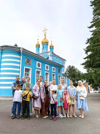 День семьи, любви и верности на приходе Богоявленского храма города Коломны День семьи, любви и верности на приходе Богоявленского храма города Коломны
