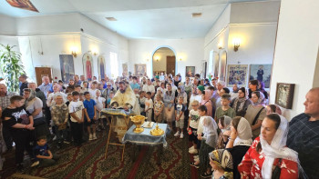 Акция &laquo;Собери ребенка в школу&raquo; на приходе Троицкого храма города Луховицы